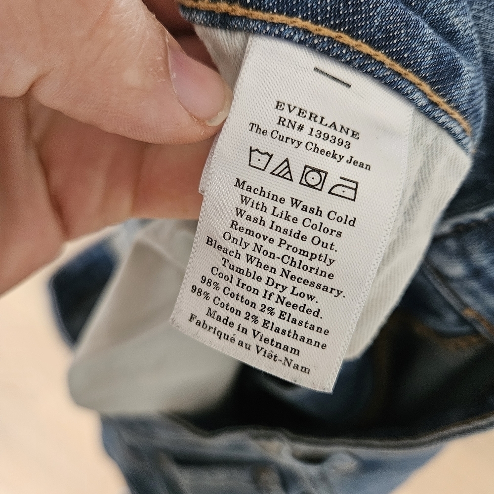 Everlane Straight Leg Jeans in Classic Blue - Picture 7 of 8